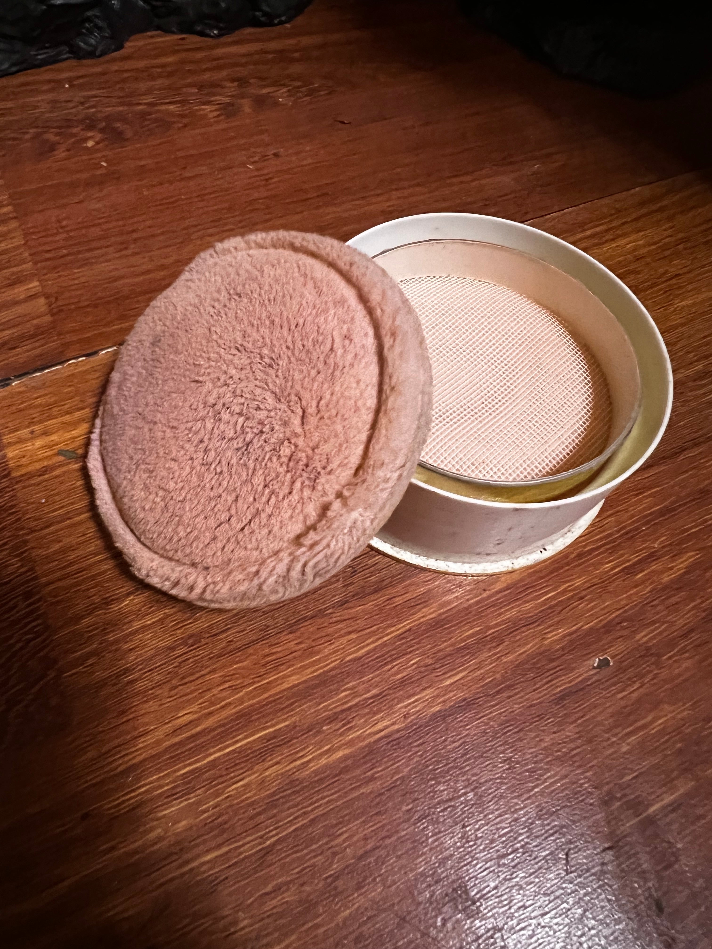 Vintage 1950s Revlon "Love Pat" White Enamel & Gold Powder Compact