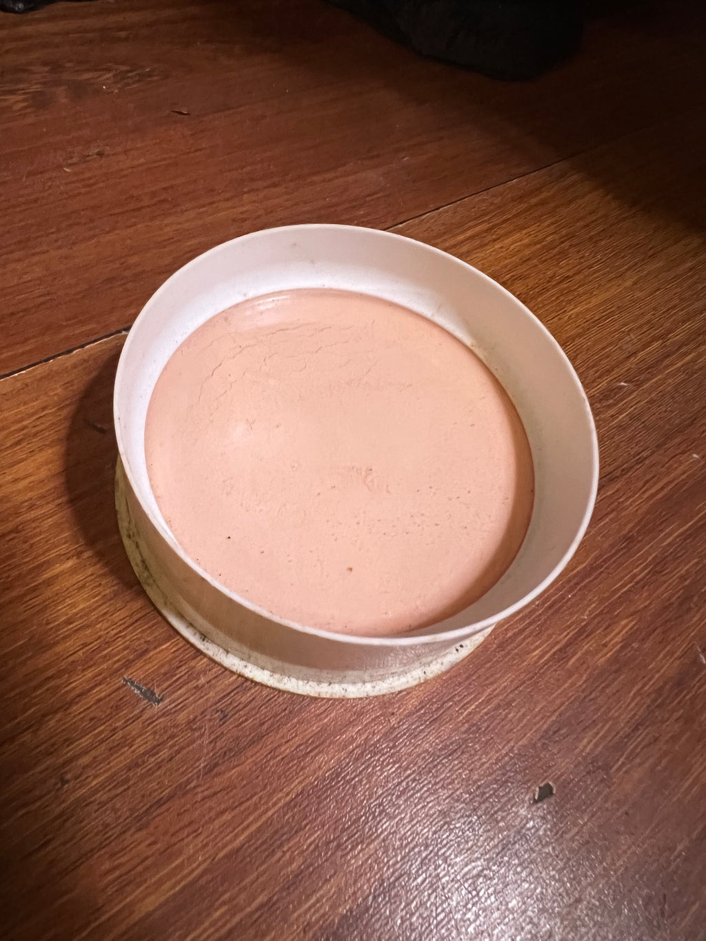 Vintage 1950s Revlon "Love Pat" White Enamel & Gold Powder Compact