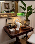 Mid-Century Modern weißer Keramikkranich – Art Déco-Stil mit goldenen Akzenten